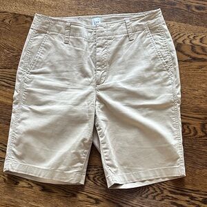Men's Tan Shorts